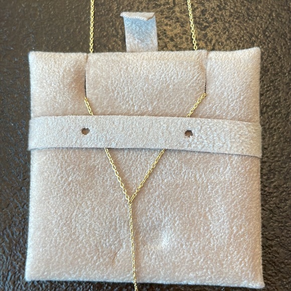 Kelly Bello Designs 14k solid yellow gold brand new lariat necklace - Picture 4 of 6